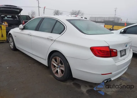 2013 BMW 528I z USA, uszkodzony, nr VIN WBAXG5C51DD229331